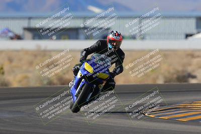 media/Dec-18-2022-SoCal Trackdays (Sun) [[8099a50955]]/Turn 4 (1pm)/